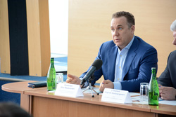 Олег Грищенко: «В сложных экономических условиях дотационным районам необходимо проявлять активность»